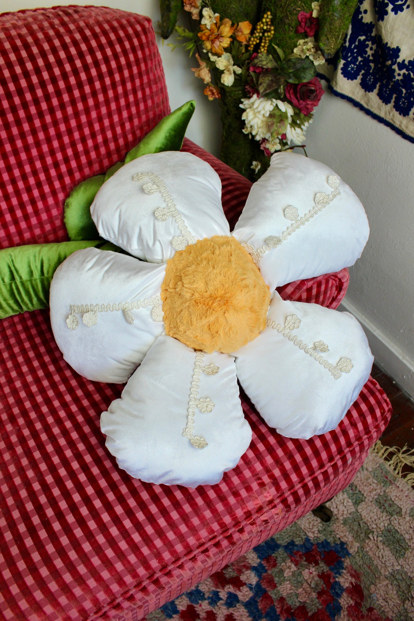 Daisy Pillow Sewing Pattern